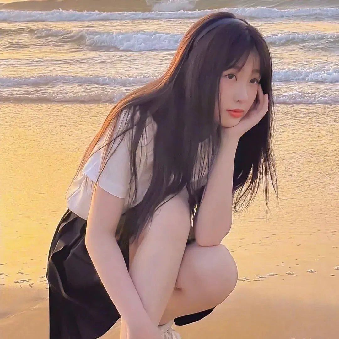 女服务员